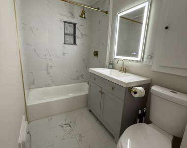 108 Curtiss Street - Photo Thumbnail 10