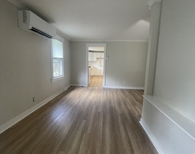 108 Curtiss Street - Photo Thumbnail 3