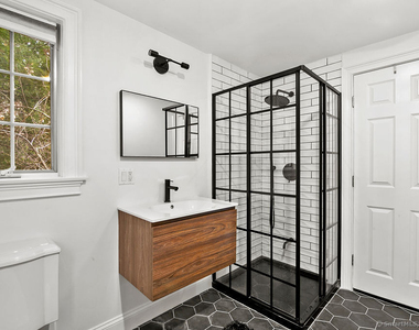 14 Ridgewood Road - Photo Thumbnail 21