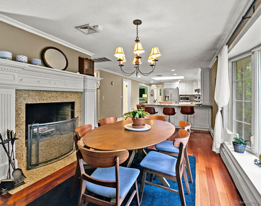 14 Ridgewood Road - Photo Thumbnail 7