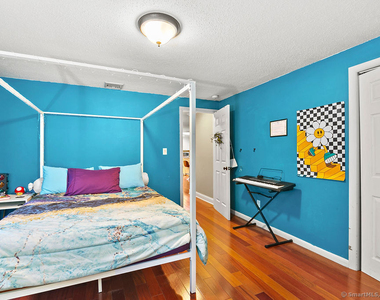 14 Ridgewood Road - Photo Thumbnail 18