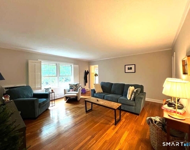 192 Park Street - Photo Thumbnail 2