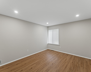 245 Hamilton Avenue - Photo Thumbnail 14
