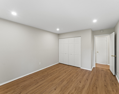 245 Hamilton Avenue - Photo Thumbnail 12