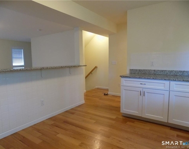 6 Barnum Court - Photo Thumbnail 19