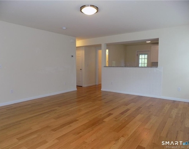 6 Barnum Court - Photo Thumbnail 18