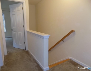 6 Barnum Court - Photo Thumbnail 5