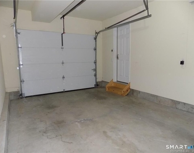 6 Barnum Court - Photo Thumbnail 27