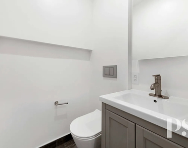 205 Frost Street - Photo Thumbnail 11