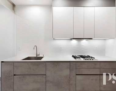 205 Frost Street - Photo Thumbnail 6