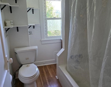 425 Mount Vernon Ave - Photo Thumbnail 7