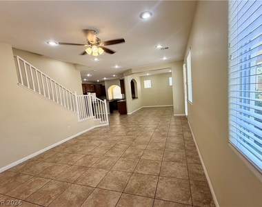 7312 W Mesa Vista Avenue - Photo Thumbnail 13