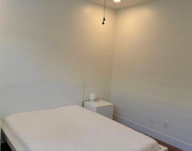 605 Runbridge Street - Photo Thumbnail 15
