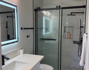 605 Runbridge Street - Photo Thumbnail 35
