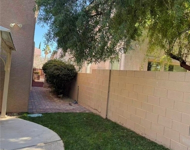 605 Runbridge Street - Photo Thumbnail 51