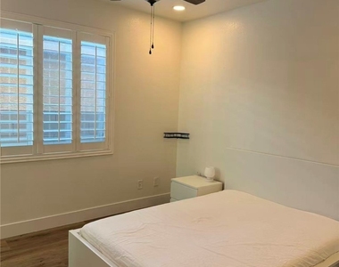 605 Runbridge Street - Photo Thumbnail 14