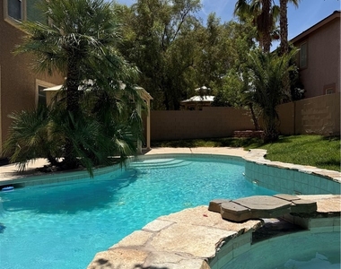 605 Runbridge Street - Photo Thumbnail 47