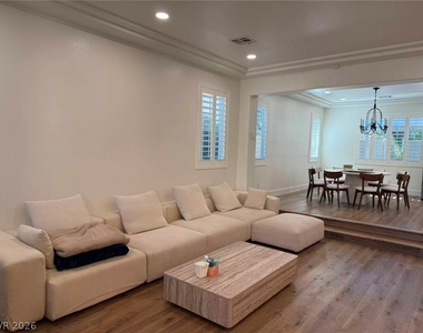 605 Runbridge Street - Photo Thumbnail 4