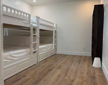 605 Runbridge Street - Photo Thumbnail 39