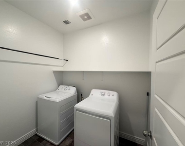 9989 Caton Court - Photo Thumbnail 12