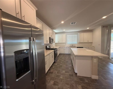 9989 Caton Court - Photo Thumbnail 7