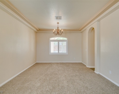 2598 Mizzoni Circle - Photo Thumbnail 2