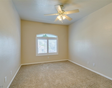 2598 Mizzoni Circle - Photo Thumbnail 24