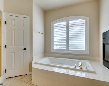 2598 Mizzoni Circle - Photo Thumbnail 20