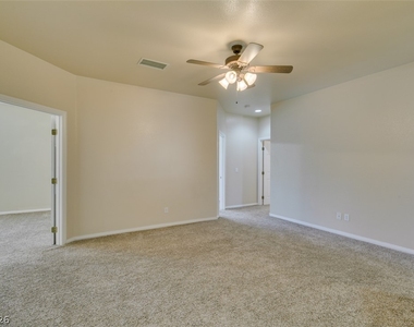 2598 Mizzoni Circle - Photo Thumbnail 16