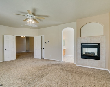 2598 Mizzoni Circle - Photo Thumbnail 18