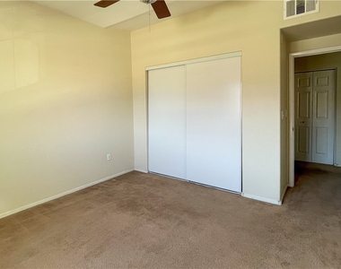 10500 Pine Pointe Avenue - Photo Thumbnail 8