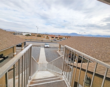 2321 E Calvada Boulevard - Photo Thumbnail 2