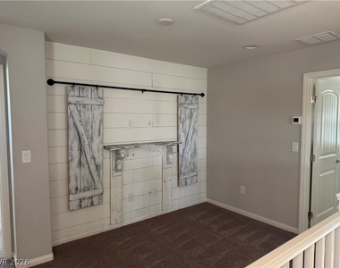 8910 Bucco Reef Avenue - Photo Thumbnail 22