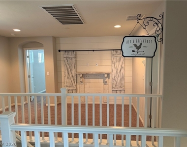 8910 Bucco Reef Avenue - Photo Thumbnail 26