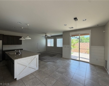8910 Bucco Reef Avenue - Photo Thumbnail 4
