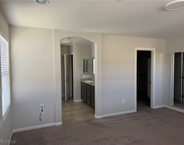 8910 Bucco Reef Avenue - Photo Thumbnail 32