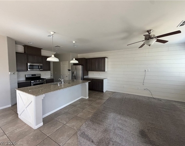 8910 Bucco Reef Avenue - Photo Thumbnail 5