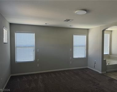 8910 Bucco Reef Avenue - Photo Thumbnail 29