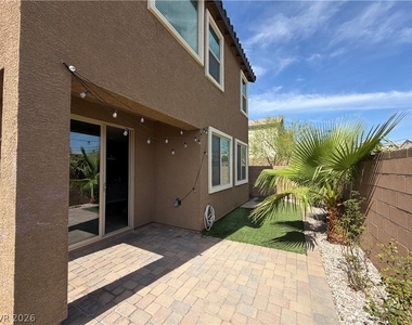 8910 Bucco Reef Avenue - Photo Thumbnail 16
