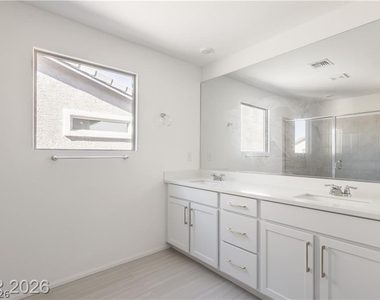 7360 Crown Landing Street - Photo Thumbnail 11