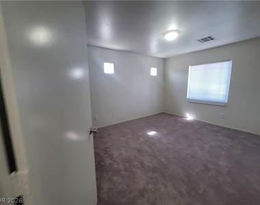3665 Remington Grove Avenue - Photo Thumbnail 31