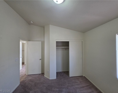3665 Remington Grove Avenue - Photo Thumbnail 22