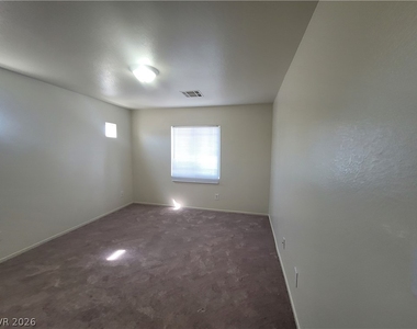 3665 Remington Grove Avenue - Photo Thumbnail 32