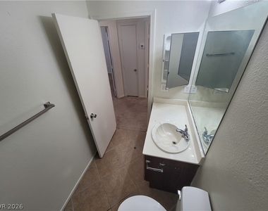 3665 Remington Grove Avenue - Photo Thumbnail 44
