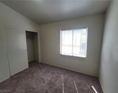 3665 Remington Grove Avenue - Photo Thumbnail 49