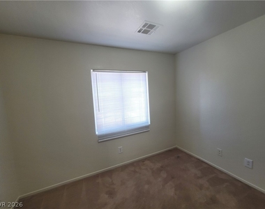 3665 Remington Grove Avenue - Photo Thumbnail 25