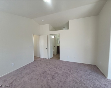 3665 Remington Grove Avenue - Photo Thumbnail 63