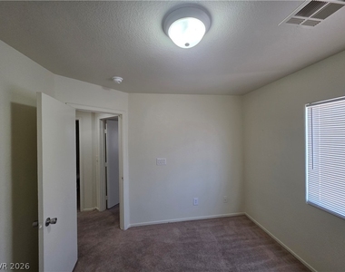 3665 Remington Grove Avenue - Photo Thumbnail 35