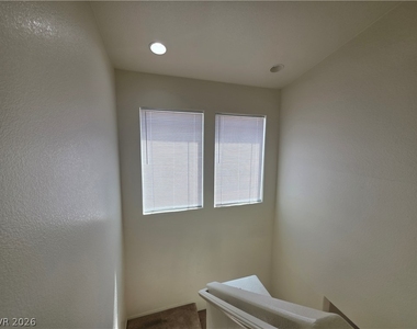 3665 Remington Grove Avenue - Photo Thumbnail 26