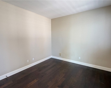 4712 San Palo Way - Photo Thumbnail 3